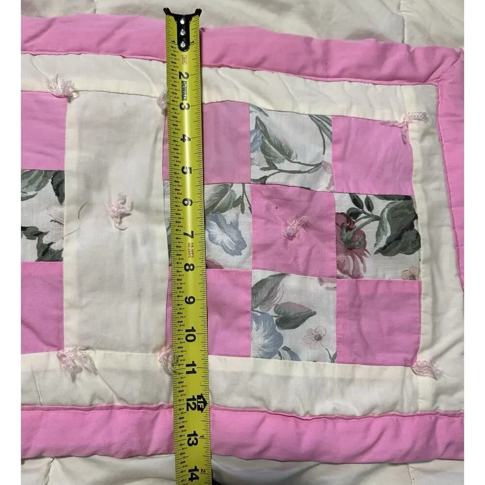 VTG Handmade Pink Floral Patchwork Dresser Scarf, Table Runner Quilt 13.5” x 44”